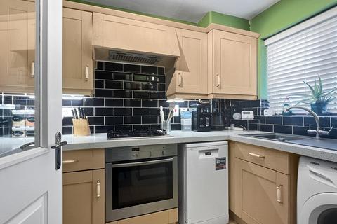 8 Coopers Crescent, Great Notley, Braintree, CM77 7DG
