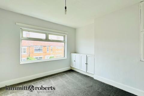 6 Queens Avenue, Dalton Le Dale, Seaham, SR7 8EX