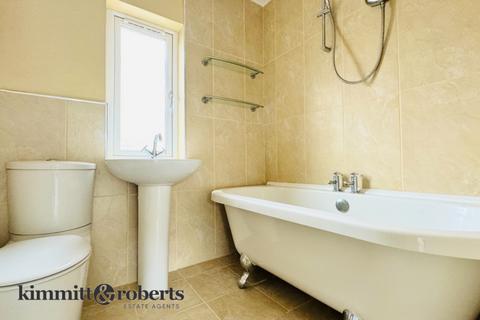 6 Queens Avenue, Dalton Le Dale, Seaham, SR7 8EX