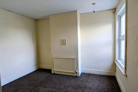 86 Oxford Crescent, Clacton-on-sea, CO15 3PZ