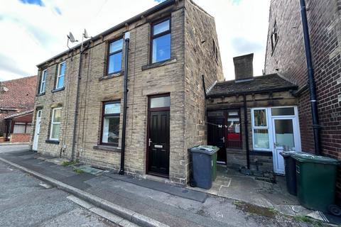 2 bedroom terraced house to rent, Elizabeth Street, Liversedge, West Yorkshire, WF15