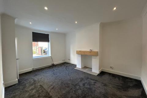 2 bedroom terraced house to rent, Elizabeth Street, Liversedge, West Yorkshire, WF15