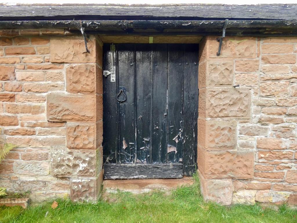 Barn - Entrance (Garden)