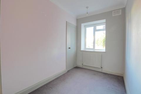 2 bedroom flat to rent, Rutland Court New Church Road, Hove, East Sussex, BN3