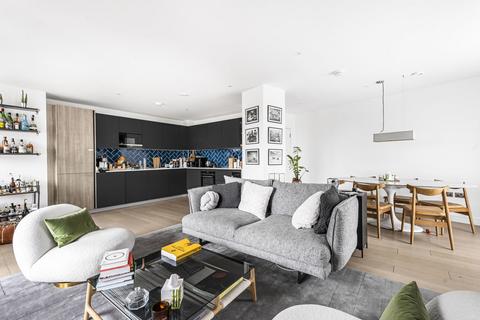 3 bedroom penthouse for sale, Gorsuch Place, London, E2