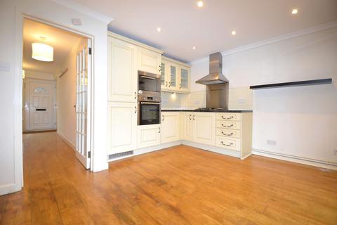 4 bedroom end of terrace house to rent, Fitzroy Gardens, Crystal Palace SE19