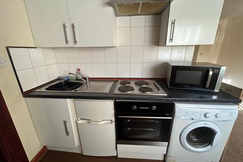 1 bedroom flat to rent, BRIDGE STREET, BELPER, DERBYSHIREl