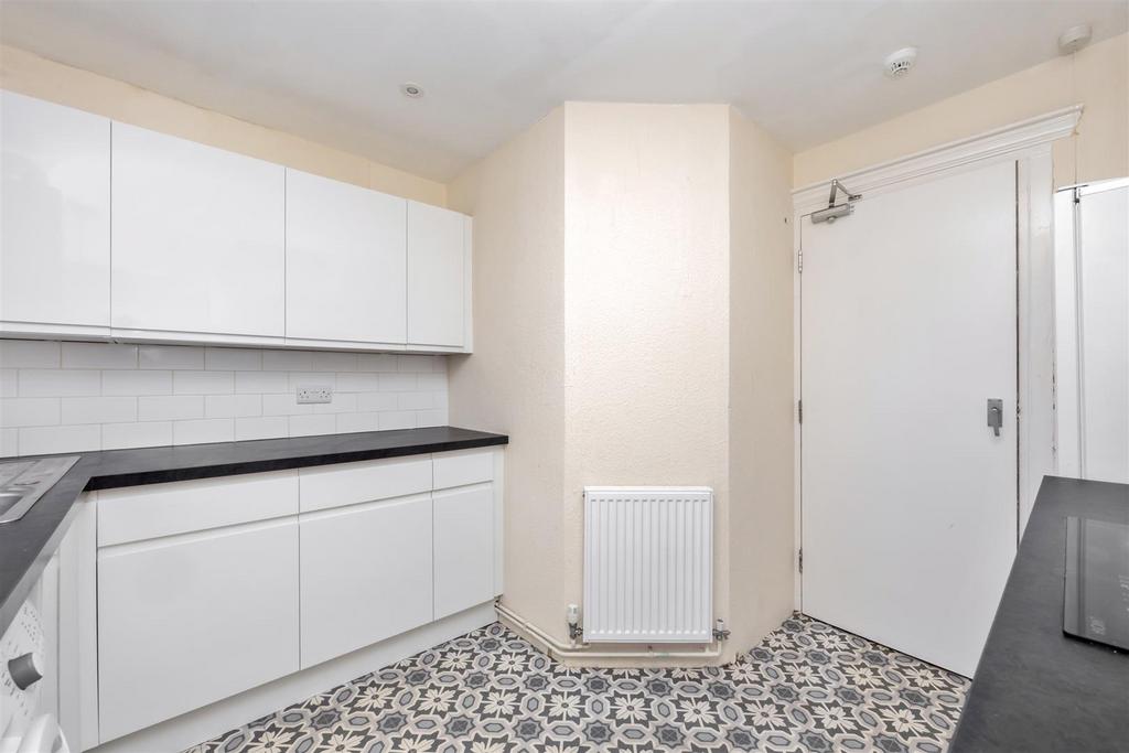 Western Road, 138-139, Codrington Mansions-018.jpg