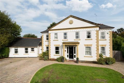 7 bedroom detached house for sale, Heatherset Close, Esher, KT10