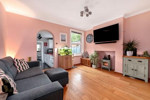 2 bedroom end of terrace house for sale, Park Road, Farnborough, GU14