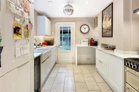 82 Cavendish Road, Cambridge, CB1 3AF