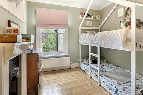 82 Cavendish Road, Cambridge, CB1 3AF