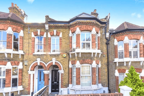 4 bedroom terraced house to rent, Goodrich Road, London, SE22