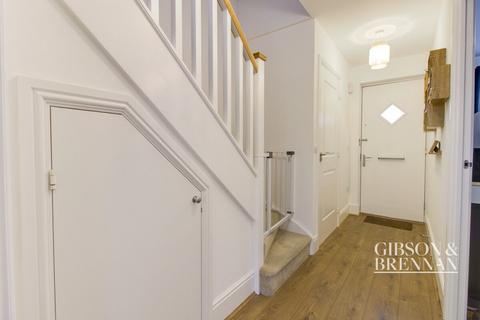 6 Bebington Drive, Langdon Hills, Basildon, SS16 5JN