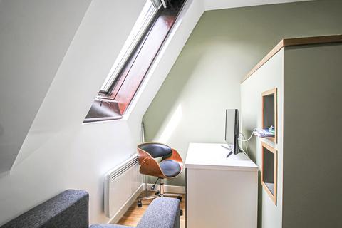 undefined, Apt 11, Q Two Residence, 25 Queen Street LS1