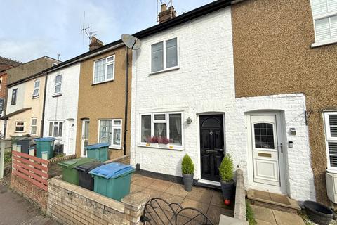 2 bedroom terraced house for sale, Queens Road, Watford, WD17