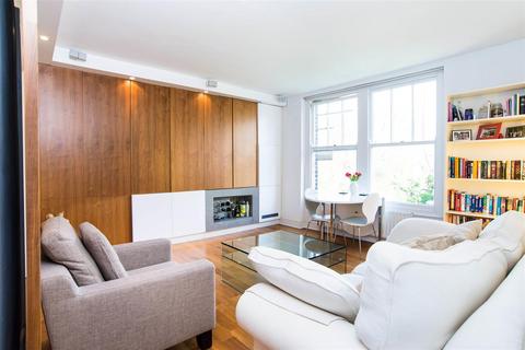 2 bedroom flat to rent, Compayne Gardens, South Hampstead NW6