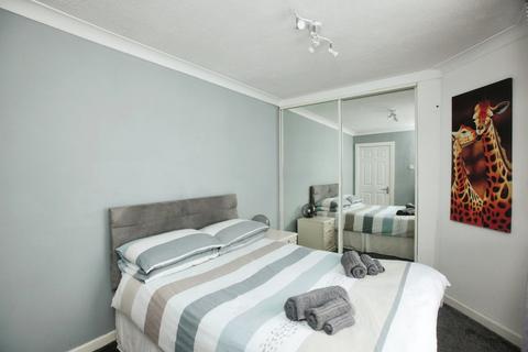40b Cavern Road, Torquay, TQ1 1NS