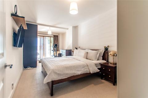 2 bedroom apartment for sale, Peartree Way, London