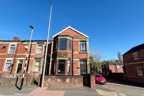 4 bedroom end of terrace house for sale, Warrington Road, Ince-in-Makerfield, Wigan WN3 4TB