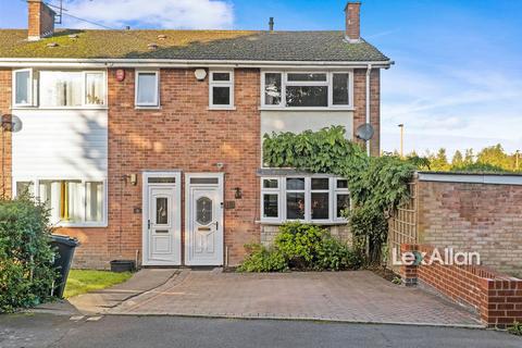 3 bedroom end of terrace house for sale, Rufford Road, Oldswinford, Stourbridge