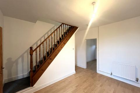 2 bedroom end of terrace house to rent, West Avenue, West Bridgford, Nottingham, Nottinghamshire, NG2