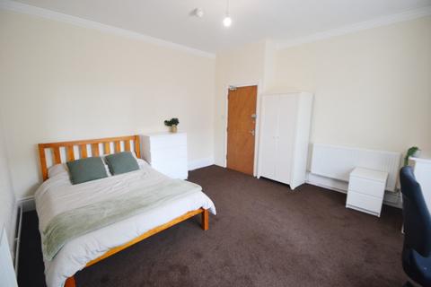 undefined, Henry Road, West Bridgford NG2