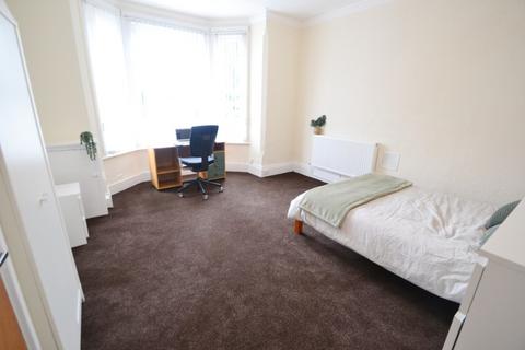 undefined, Henry Road, West Bridgford NG2