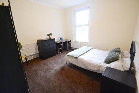 undefined, Henry Road, West Bridgford NG2