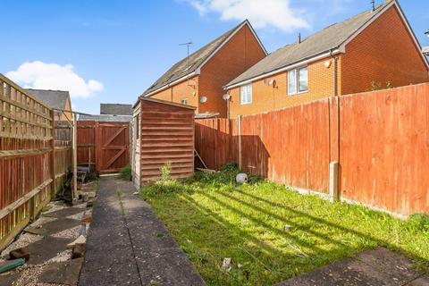 2 bedroom end of terrace house for sale, Kennet Island,  Reading,  RG2