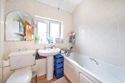 undefined, Slough,  Berkshire,  SL3