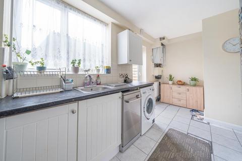 undefined, Slough,  Berkshire,  SL3