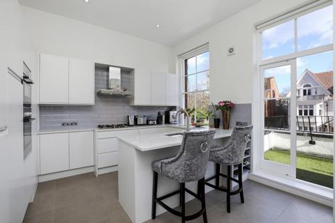 3 bedroom flat to rent, Maresfield Gardens, Hampstead, NW3