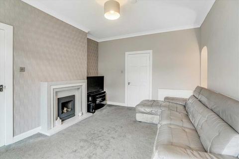 3 bedroom apartment for sale, Kilchattan Drive, Kings Park, GLASGOW