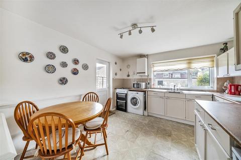 3 bedroom detached house for sale, Brickhill Drive, Bedford