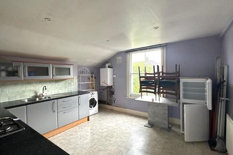 1 bedroom flat for sale, Flat 3, 100 Broxholm Road, Norwood, London, SE27 0BT