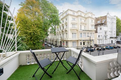 2 bedroom flat for sale, 32 Leinster Gardens, London, W2