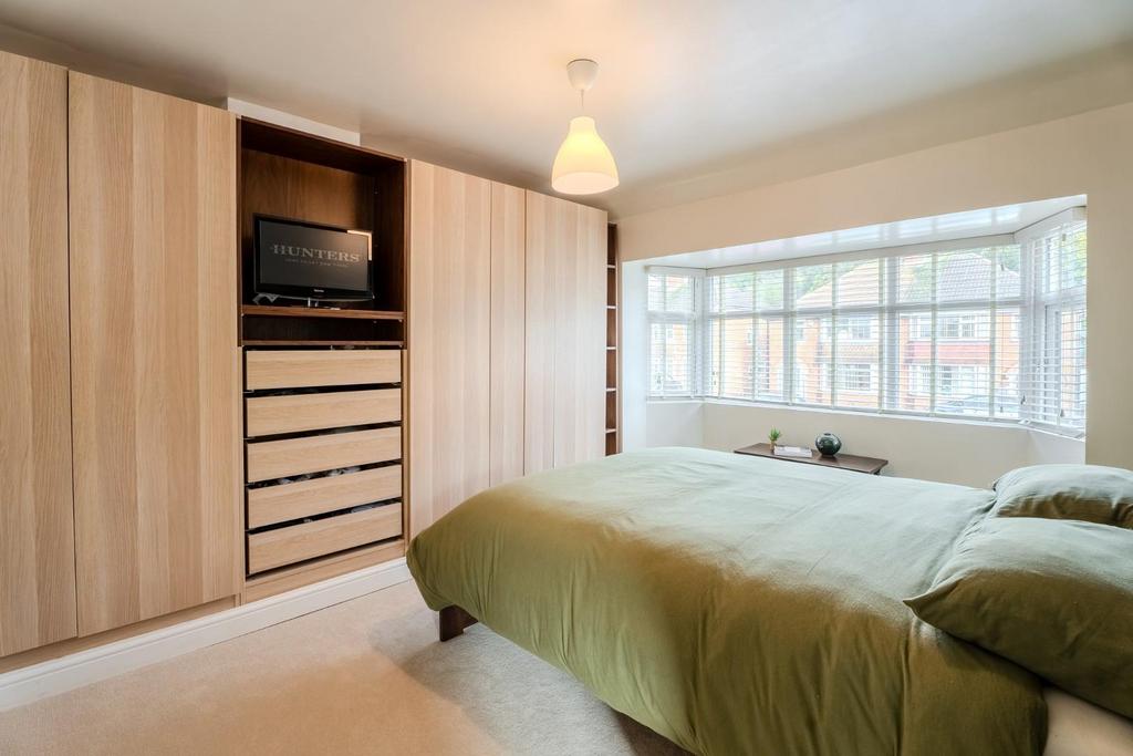 Elmdale Road-2.jpg