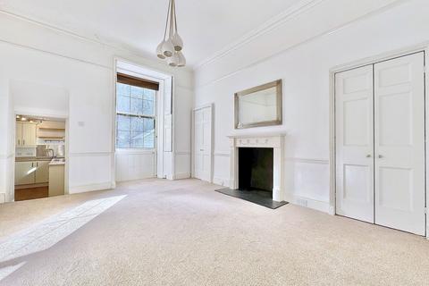 1 bedroom flat for sale, Bennett Street, Bath