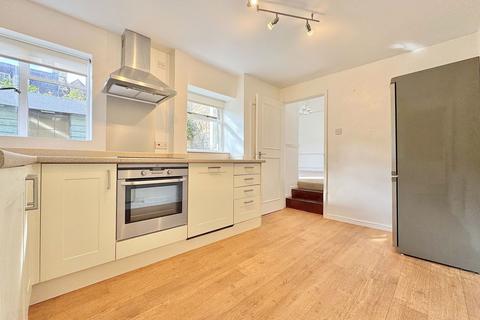 1 bedroom flat for sale, Bennett Street, Bath