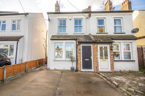 2 bedroom semi-detached house for sale, Ashingdon Road, Rochford SS4