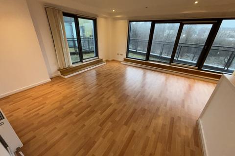 2 bedroom terraced house to rent, Meadowside Quay Square, Glasgow G11