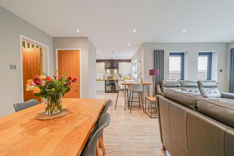 74 Arden Vale Road, Knowle, Solihull, B93 9NE
