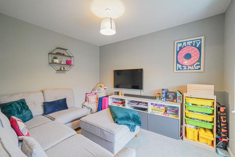 74 Arden Vale Road, Knowle, Solihull, B93 9NE
