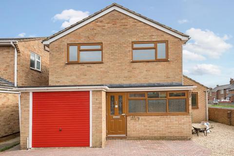 3 bedroom detached house for sale, Bicester,  Oxfordshire,  OX26