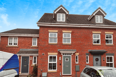 3 bedroom townhouse for sale, Arvina Close , North Hykeham LN6