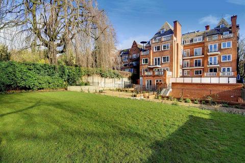 1 bedroom apartment to rent, Fitzjohns Avenue, Hampstead, London