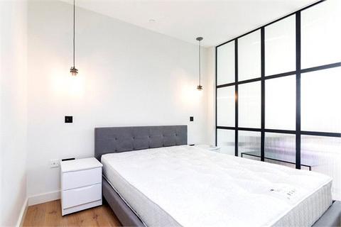 1 bedroom apartment for sale, 1 Emery Way, London, E1W