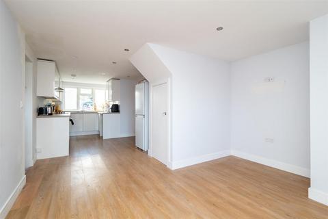 5 bedroom house for sale, Egham Crescent, Sutton