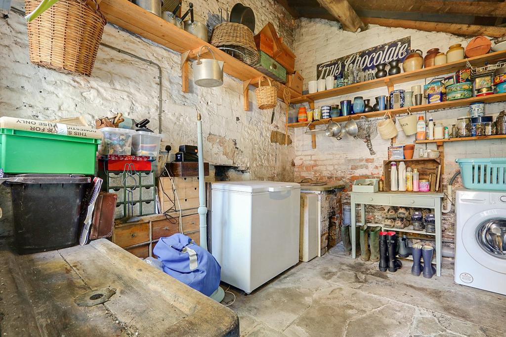 Laundry / Utility Room